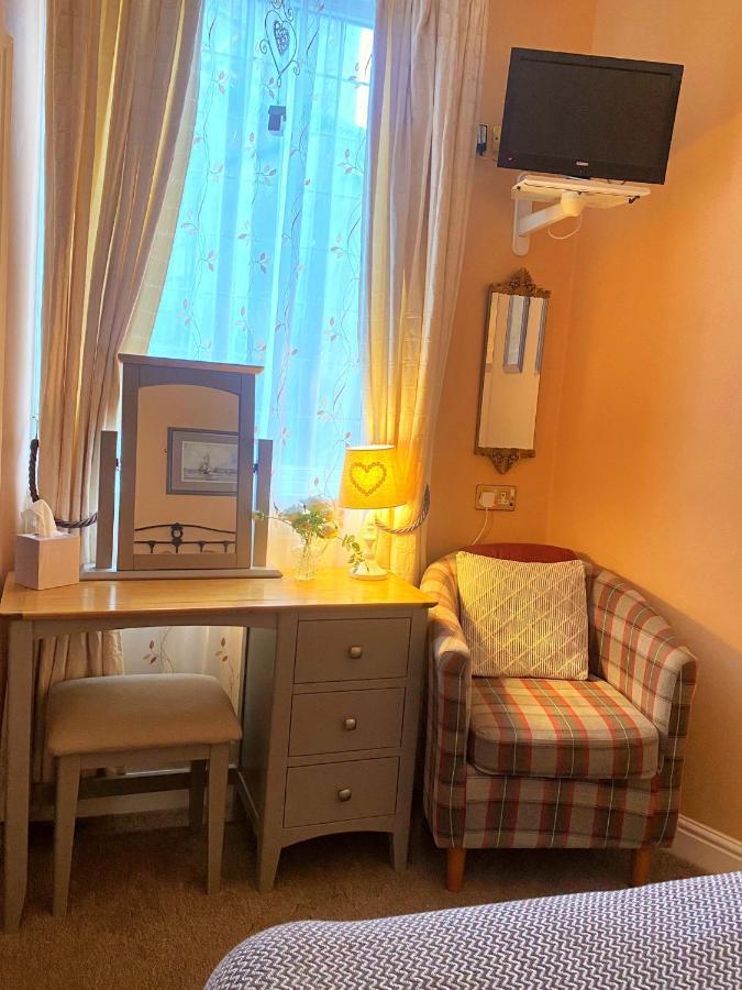 Cobbleview Rooms Уитби Экстерьер фото